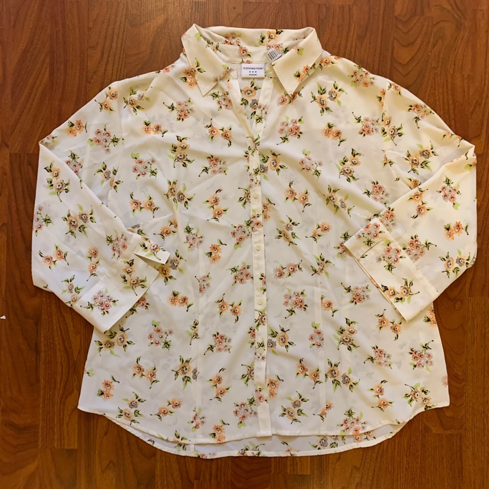 ❤️3 for $10 Covington Floral Button Up Top